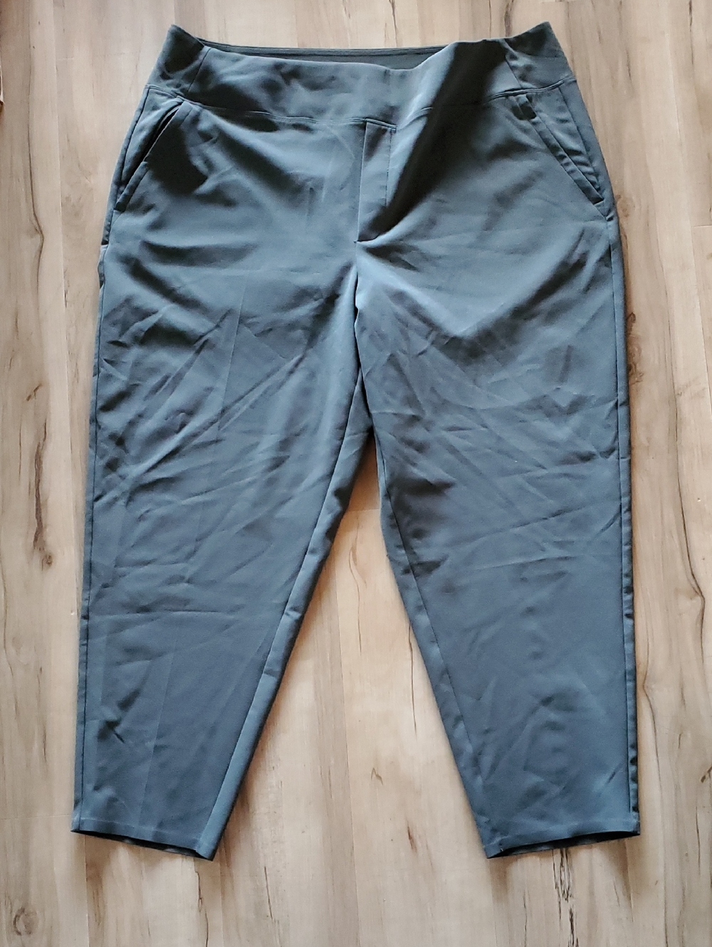 Athleta Women's Slate Gray / Green Stretch Chinos - Slim Taper